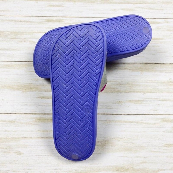 Lol surprise purple slide sandals - Picture 5 of 5